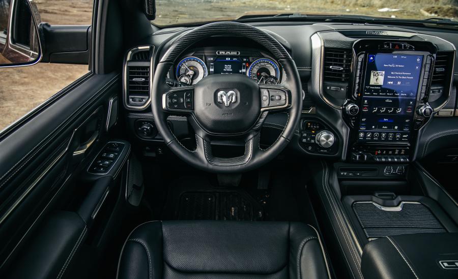 Торпедо Ram 1500 Limited Crew Cab (DT) 2018 года  (фото 40 из 40)